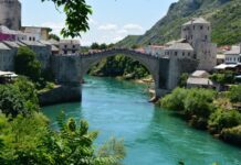 Communication Between Stories